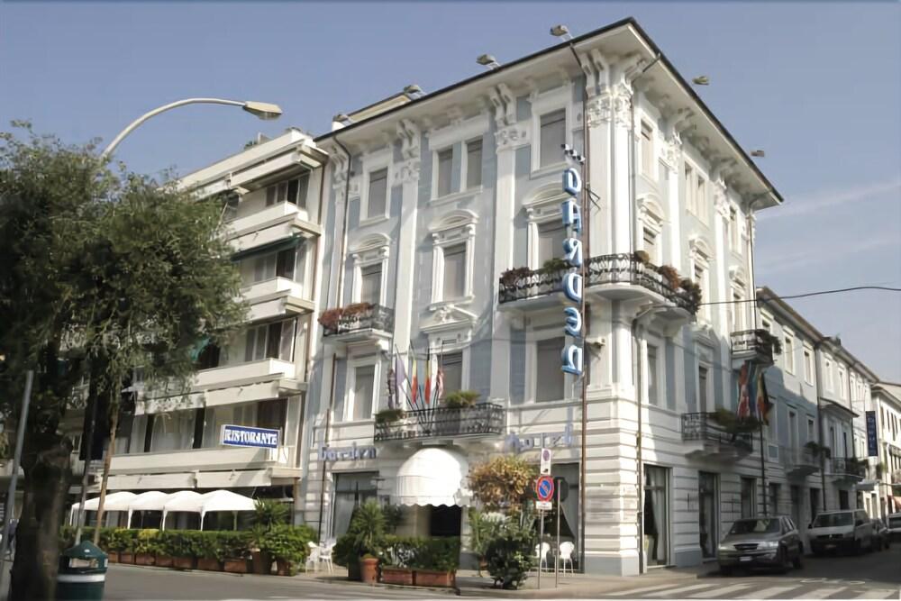 Hotel Garden Viareggio Exteriör bild